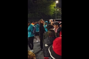 英媒：曼联U18教练弗莱彻赛后与球迷争执 疑因球迷指责球员不签名