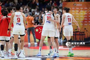 杨舒予：姑娘们能力不输对手 缺的是临场应变与阅读比赛