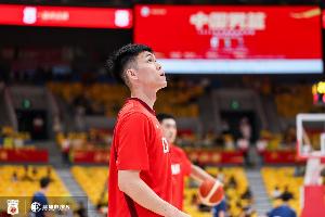 广西超跑闪耀亚运！庞峥麟小组赛场均11.7分5助 命中率44.4%