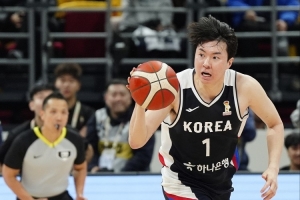 亚运会男篮小组赛：李贤重16分3板7助4断 韩国百球大胜日本