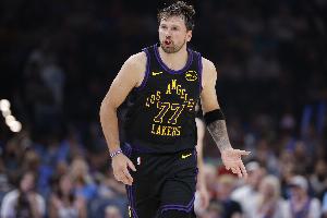 史诗级数据！NBA历史仅4人单场轰下60分+20板 东契奇携手三位名宿入选