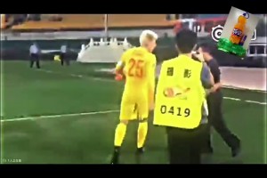 百看不厌！重温2014年邵佳一圆月弯刀让天河体育场鸦雀无声