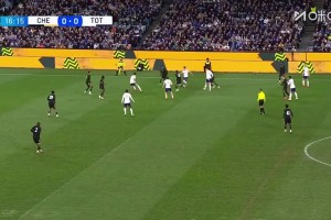 热刺1-0领先切尔西！托纳利破门，收获个人热刺首球