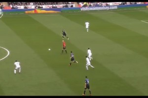 燃爆了！现场实拍U17国足1分钟两球，赵松源炸裂世界波反超