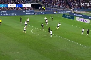 切尔西1-1扳平热刺！埃斯特旺头球抢点破门