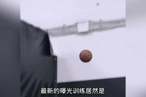 美女酒保酒吧玩套路？甲亢哥以为被坑，下秒反被美女魔术找零