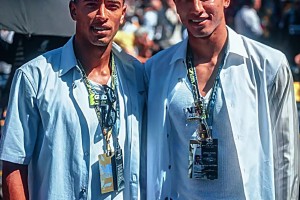 两兄弟都太帅太像了，F1记者直接认错了人