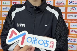 阿门汤普森5年2.08亿提前顶薪续约火箭