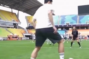 转战美职联！洛杉矶银河官宣签下巴萨旧将罗贝托⚽️来看集锦吧